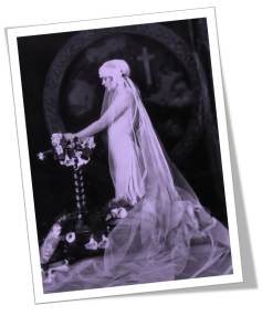 1920s Bride Kneeling