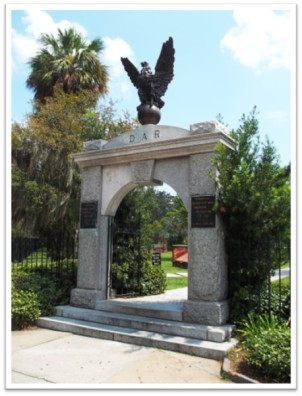 Colonial Park Cemetery, Savannah, GA, Wikipedia